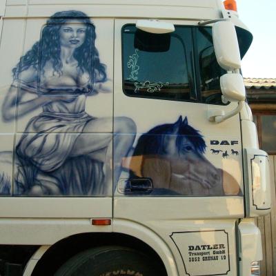 Lkw White Liberty 3